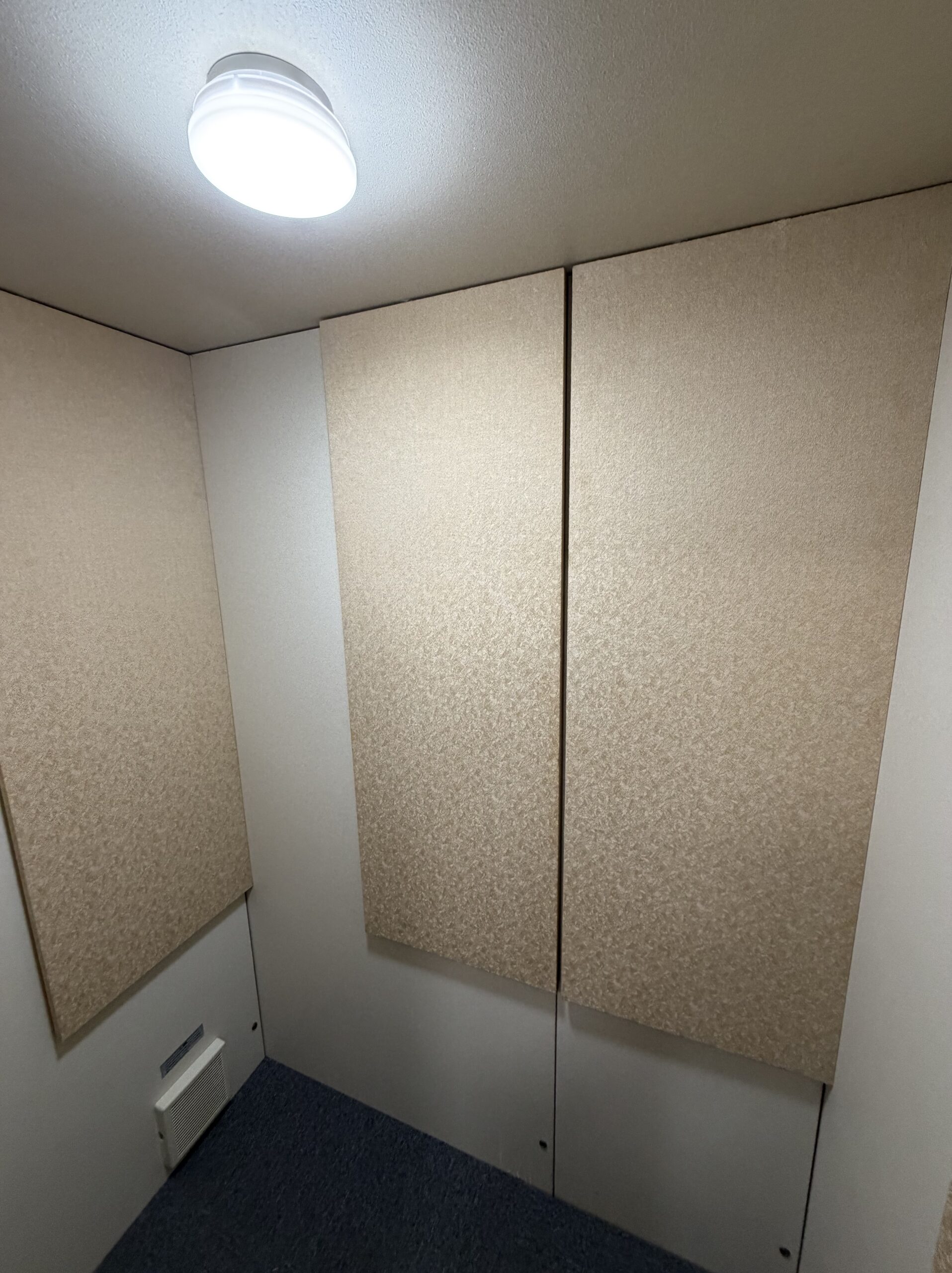 ヤマハアビテックスミニ内装写真