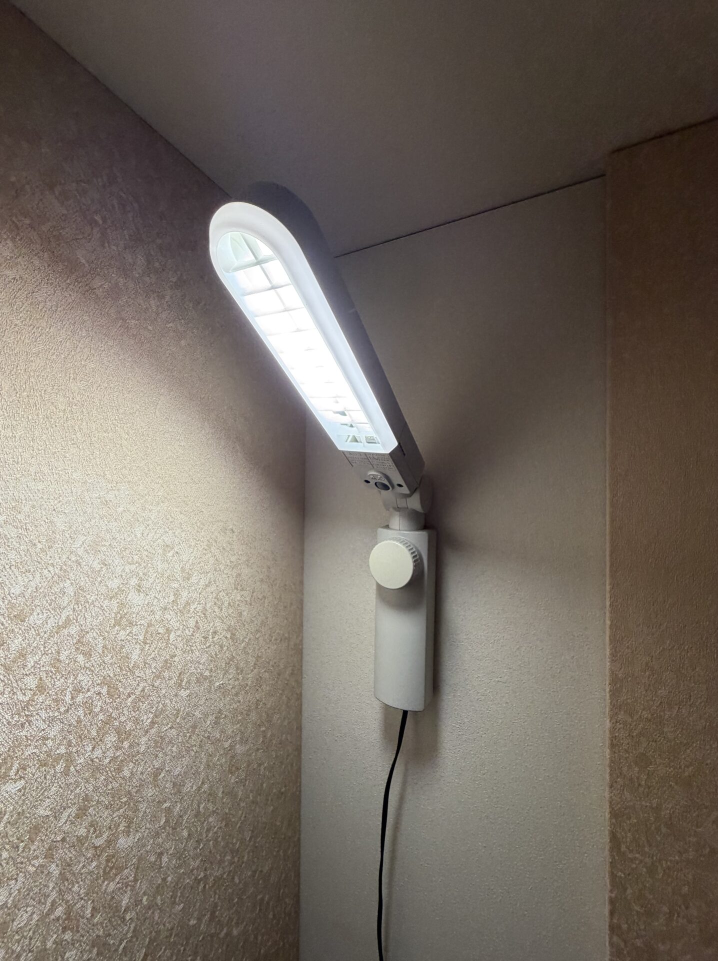 YAMAHAアビテックスの壁につけるタイプの照明